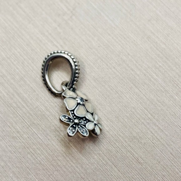 EUC Pandora 791824ENMX Sterling Silver Poetic Blooms Pendant Charm/Pendant - Picture 6 of 8